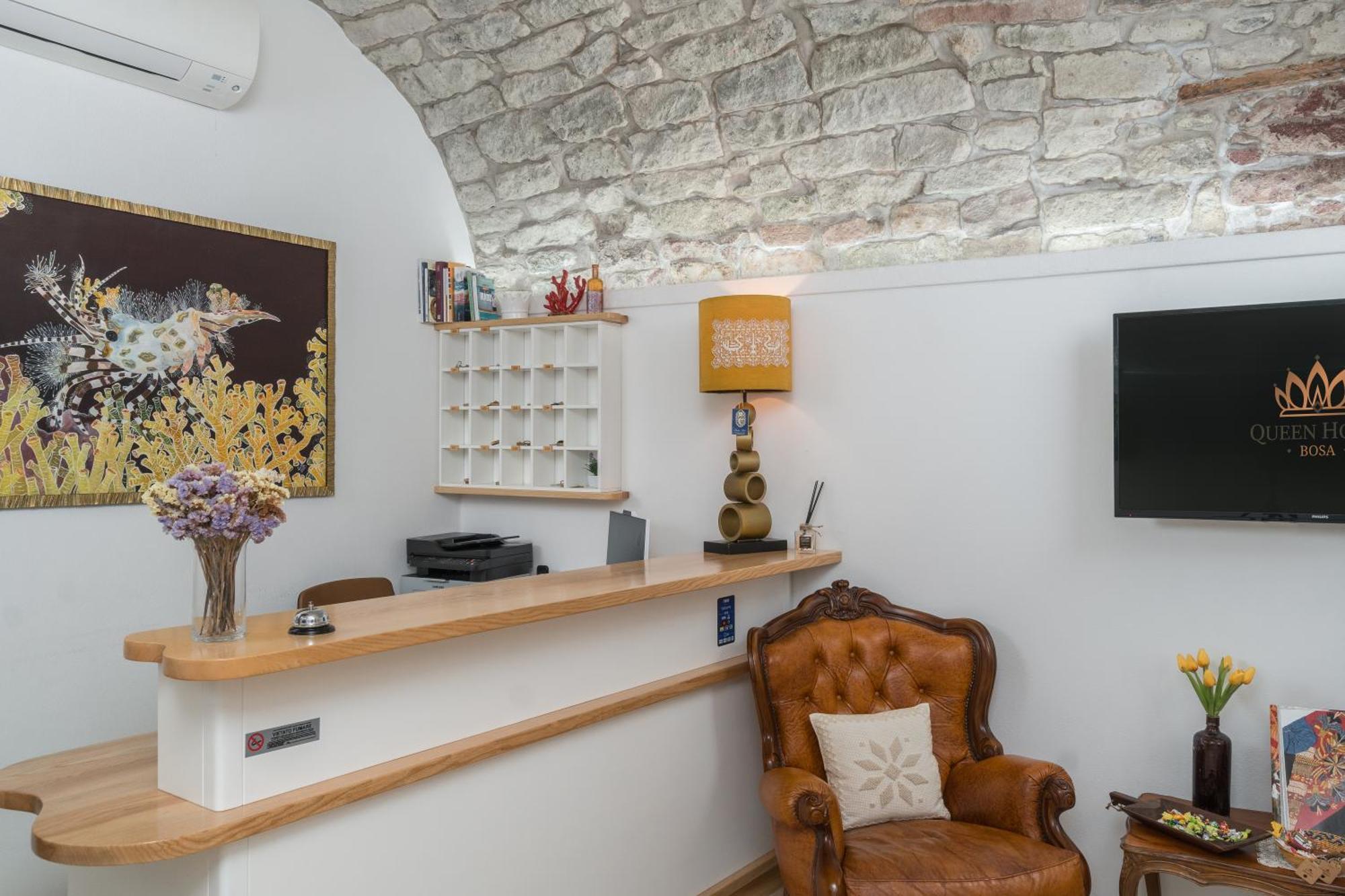 Bosa Queen House Εξωτερικό φωτογραφία