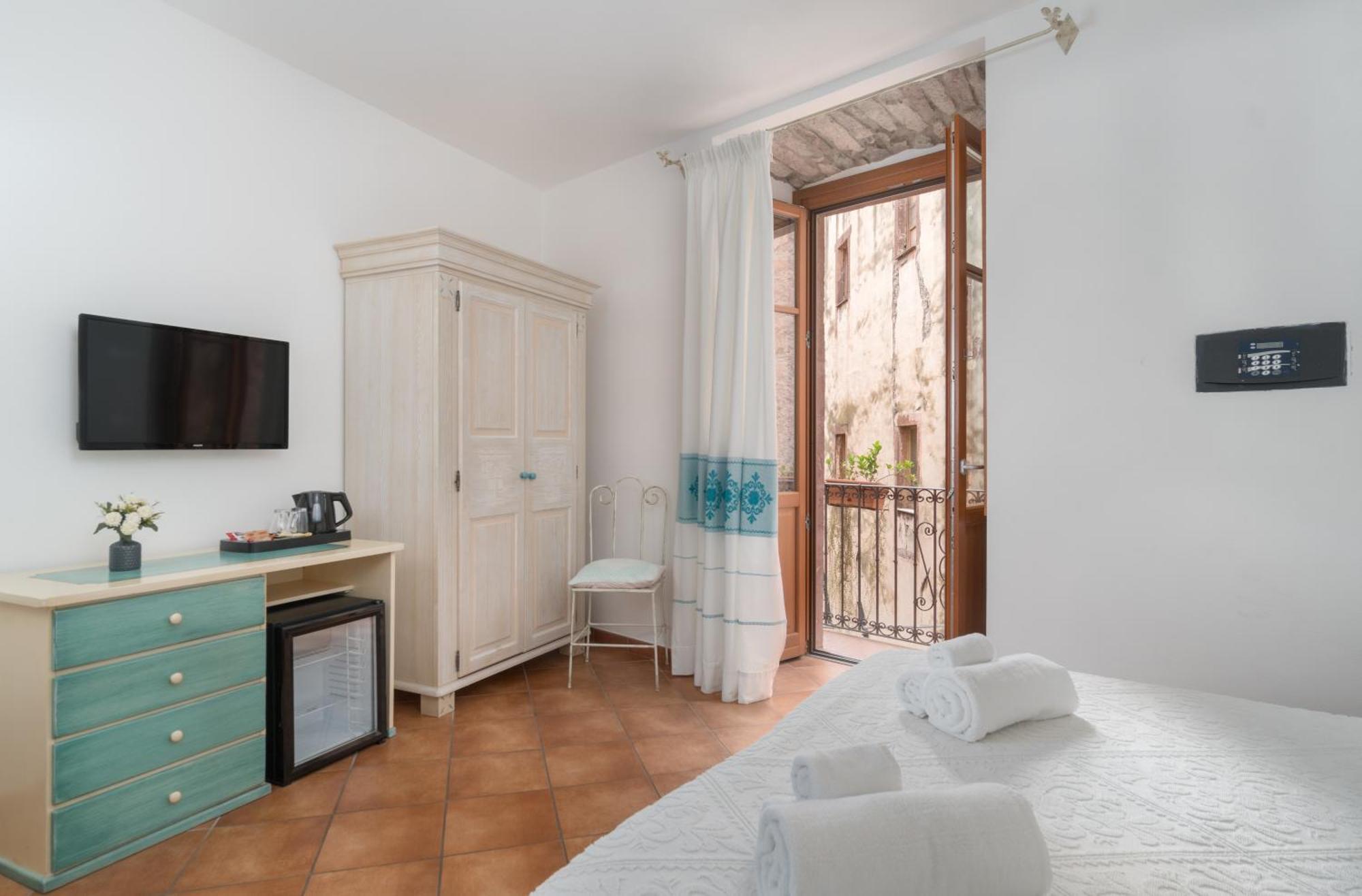 Bosa Queen House Εξωτερικό φωτογραφία