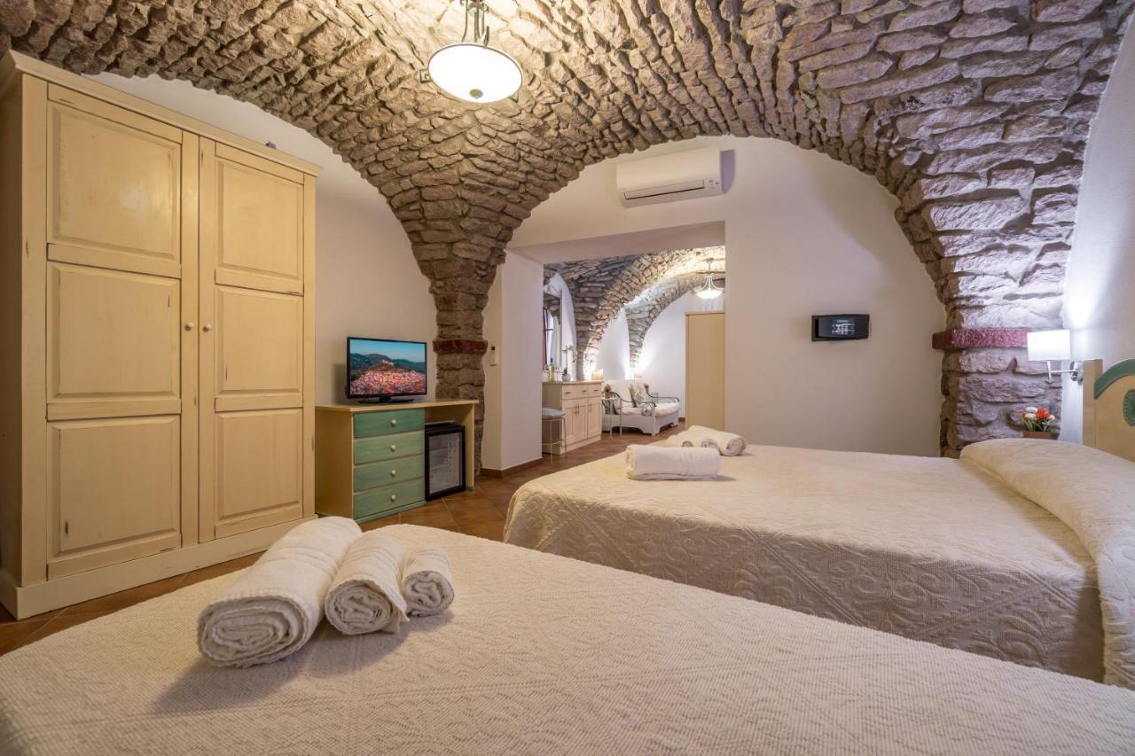 Bosa Queen House Εξωτερικό φωτογραφία